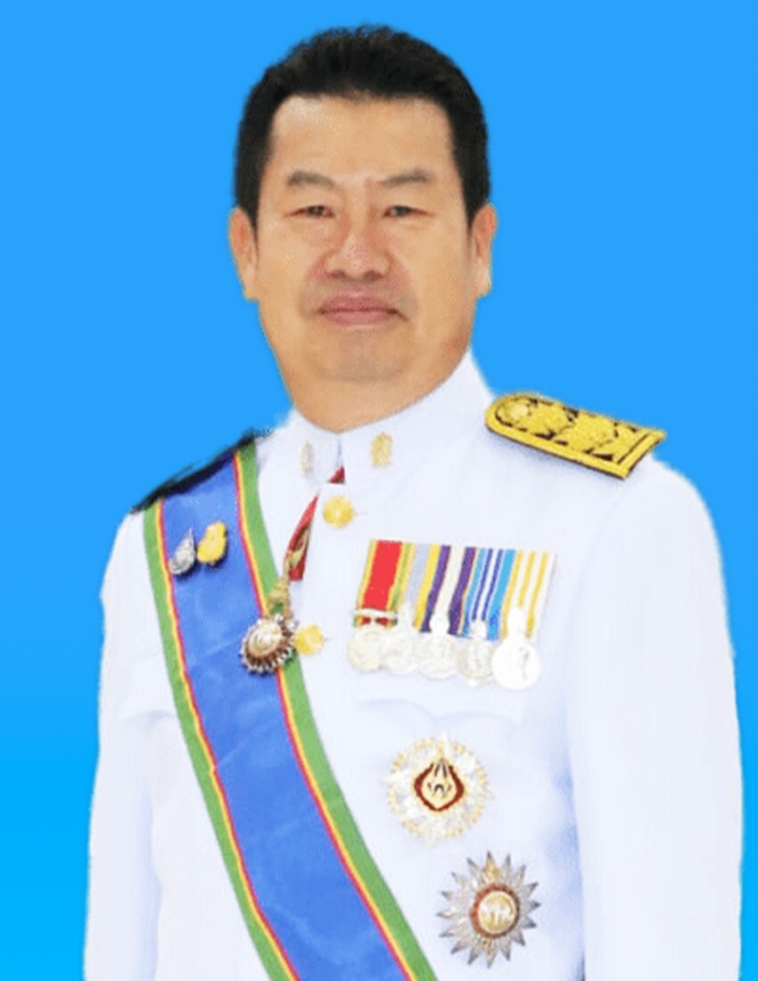 นายอภิชัย  ทำมาน